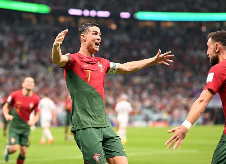 Cristiano Ronaldo celebra un gol con Portugal frente a Uzbekistán durante el Mundial 2026 en Houston.