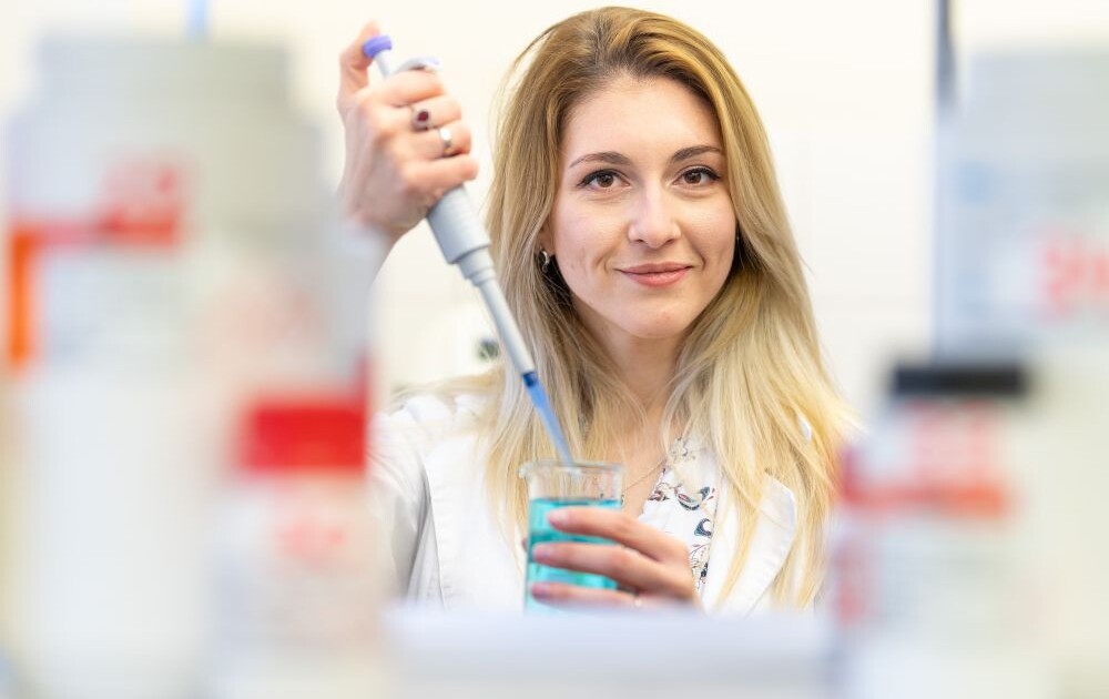 Misteriosa muerte de científica que trabajaba con la peste en Siberia; 200 personas bajo vigilancia