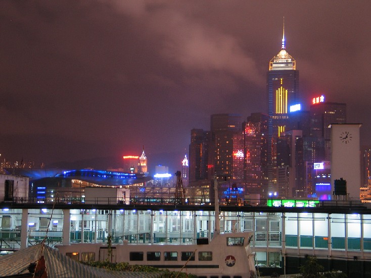 Hong Kong alarga Halloween a tres fines de semana para atraer turistas