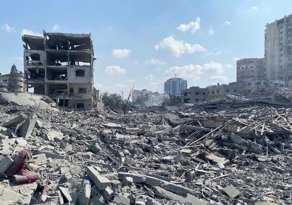 Destrucción de edificios en la Franja de Gaza en medio del conflicto