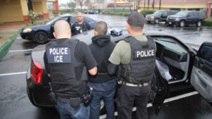 Redada del ICE en una taquería de Florida deja tres guatemaltecos detenidos y el negocio cerrado