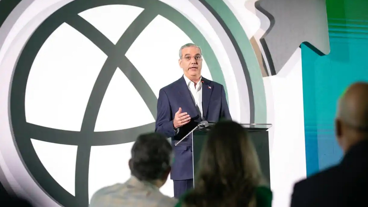 Abinader inaugura el 41.º Período de Sesiones de la CEPAL en Santiago y llama a una mayor cooperación regional