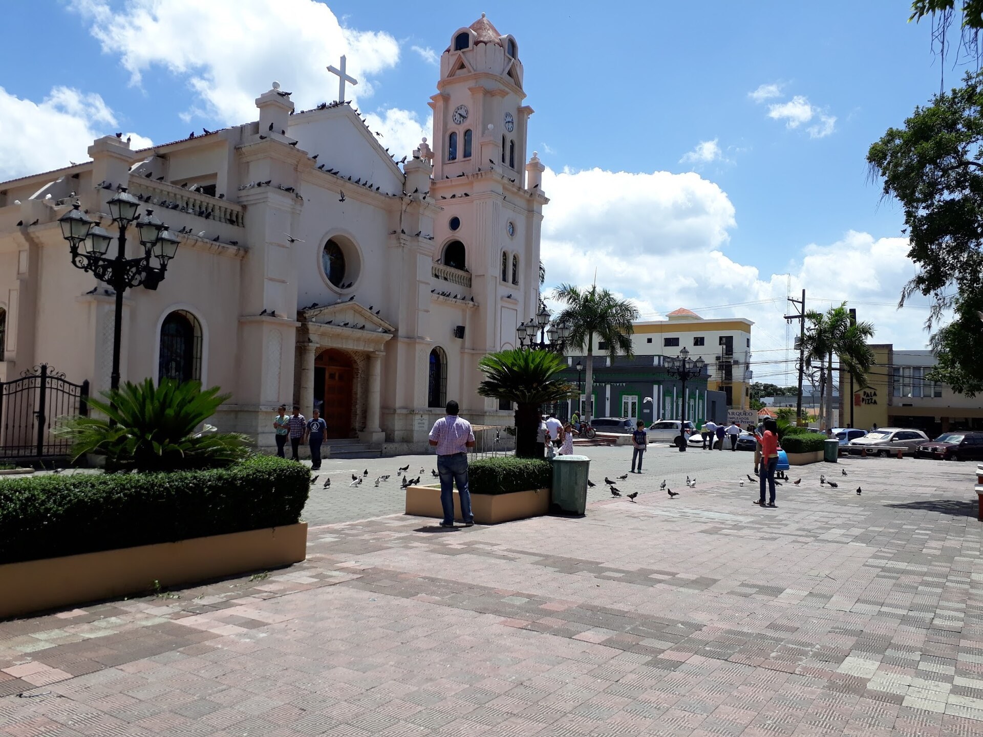 Incautan 555 paquetes de presunta cocaína frente a las costas de Baní y detienen a tres dominicanos
