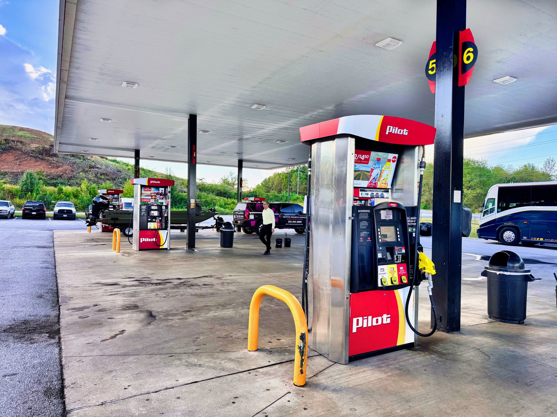 gobierno-congela-los-combustibles-del-24-al-30-de-octubre-con-un-subsidio-millonario