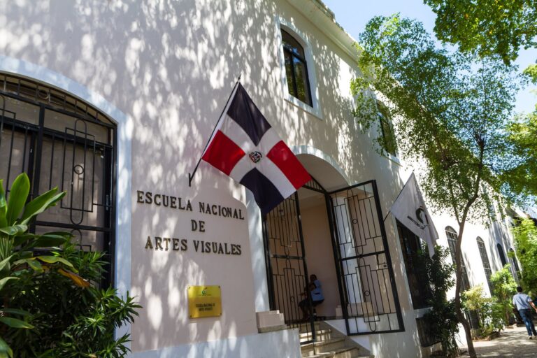 RD prepara su evaluación antilavado ante el examen del Gafilat previsto para 2027